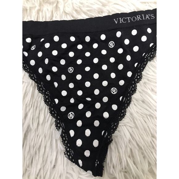 Vintage 2015 Victoria's Secret Black Polka-Dot VS Trim Lace Thong Panties Med - Picture 3 of 6